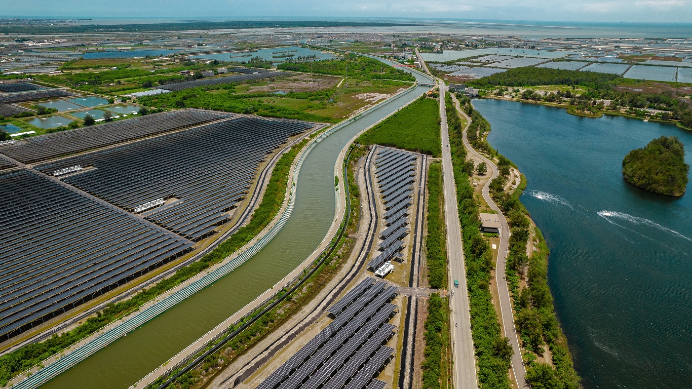 米兰体育能源事业提供智慧能源管理、太阳能监控管理、全方位电厂建置及运维解决方案，并拥有管理超过6000案场的经验