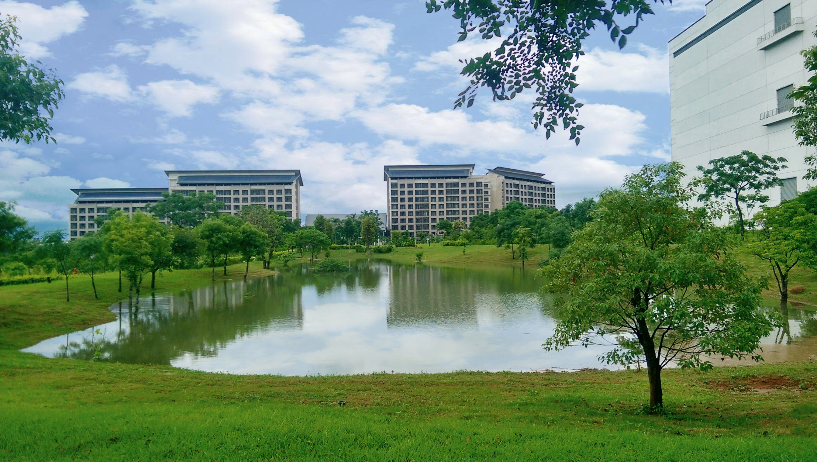 米兰体育在气候变迁与水安全两大主题，获CDP双A全球领导级肯定。在气候变迁面，米兰体育重视运营厂区自然共生，透过TNFD国际框架制定自然冲击相关的调适与减缓策略，强化企业气候韧性